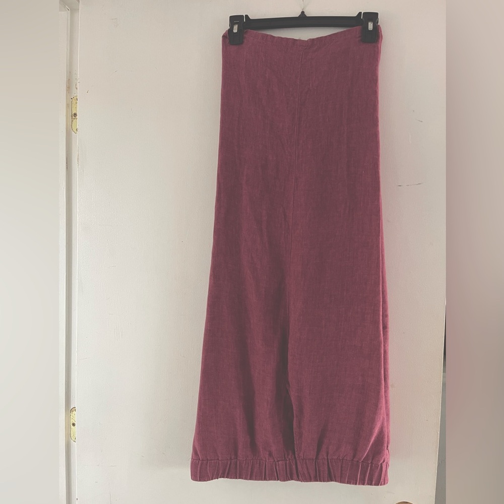Eileen Fisher Washed Organic Linen Delave Wide-leg pants. Color: Berry.